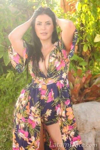 Vanessa Profile image 2