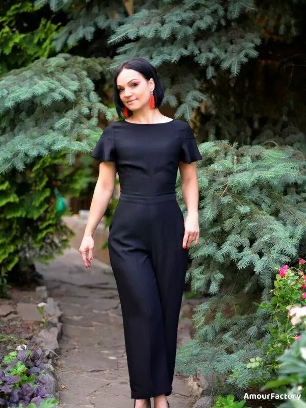 Viktoriia, 47