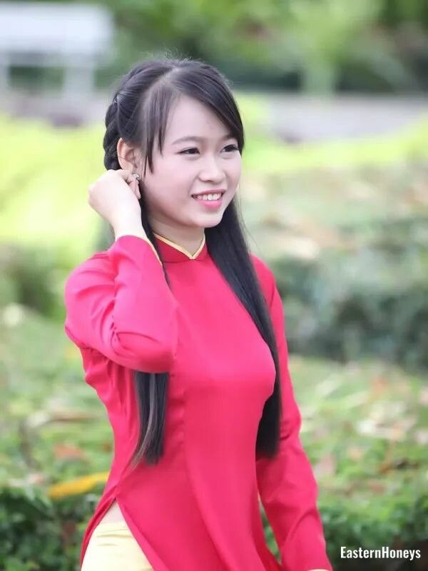 lily, 25