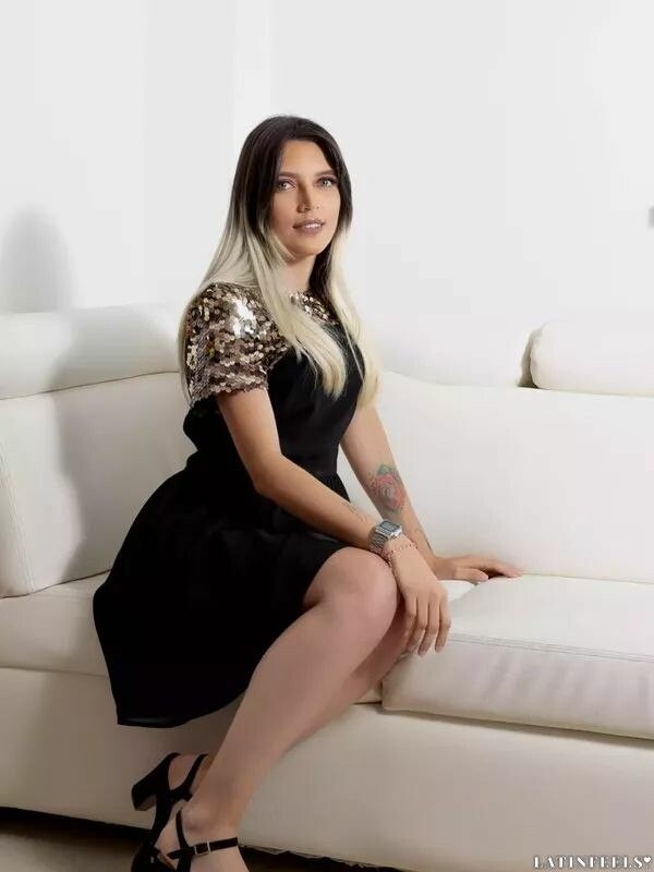 Cristina, 26