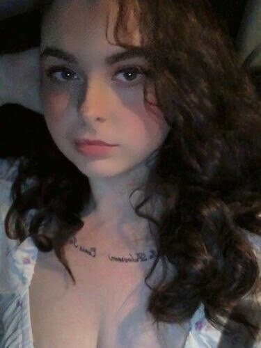 Kati3anne_XoXo, 25