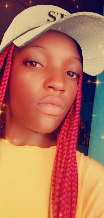 Mariaxdivine, 20