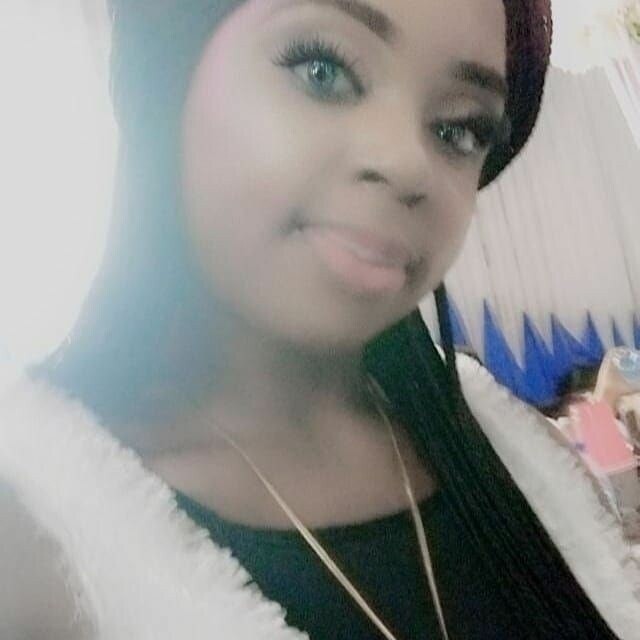 lillyann2790, 18