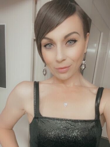 FeminineSeductress, 31