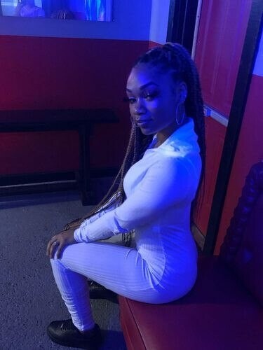 Ashaa, 21