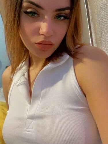 Kitty, 21
