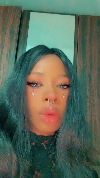 Lexiibaby20 Profile image 1