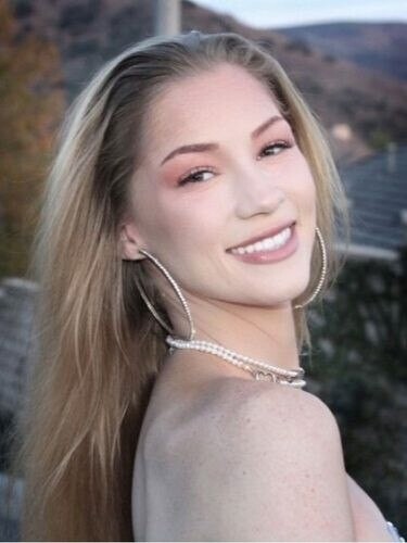 Danixoxo, 21