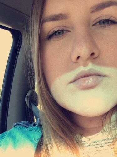 AshleyK95, 22