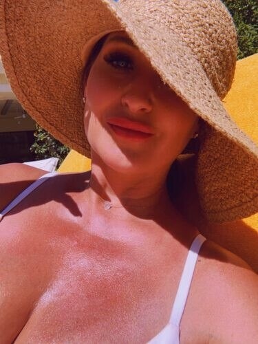 Steph, 42