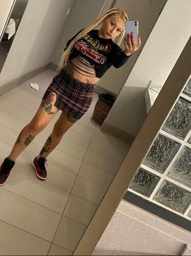 Mamacita15, 25