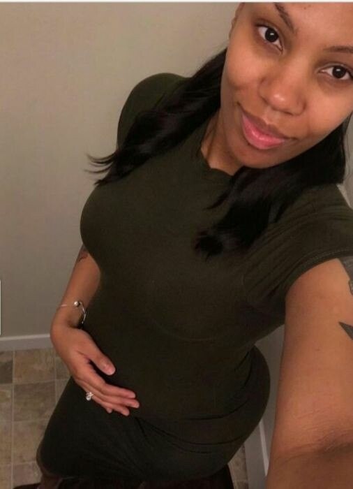 myshoesarefunny, 20