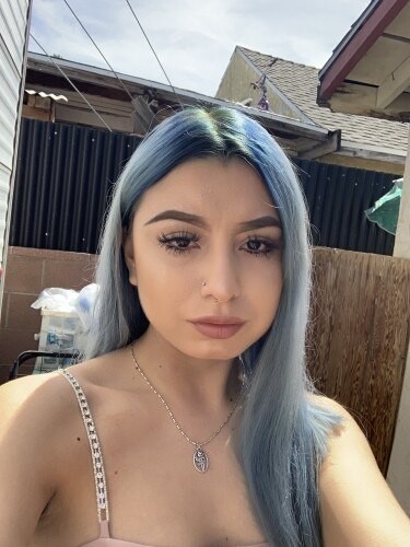 nellsie, 22