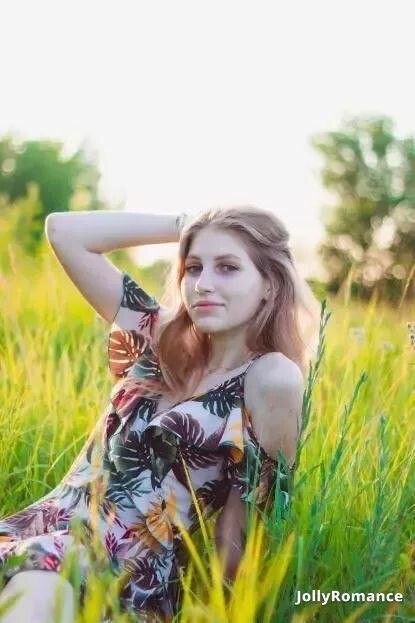 Ivanna, 18