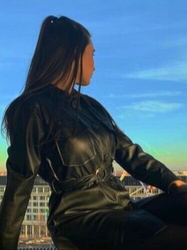 Nisa, 19
