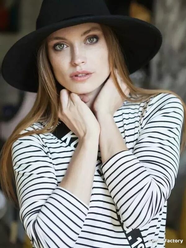Olga Profile image 5