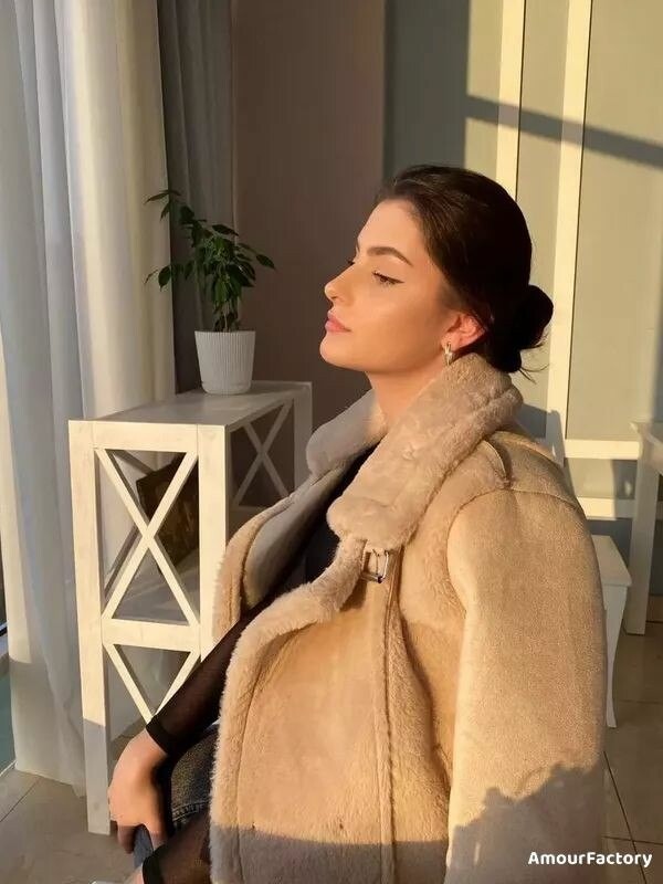 Alisa, 20