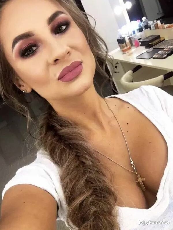Guzel, 30